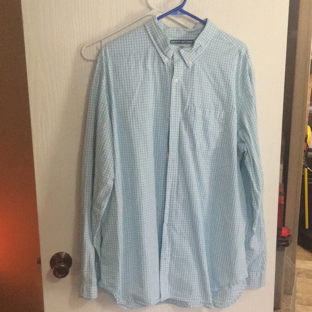 Old Navy Causal Button Down Shirt